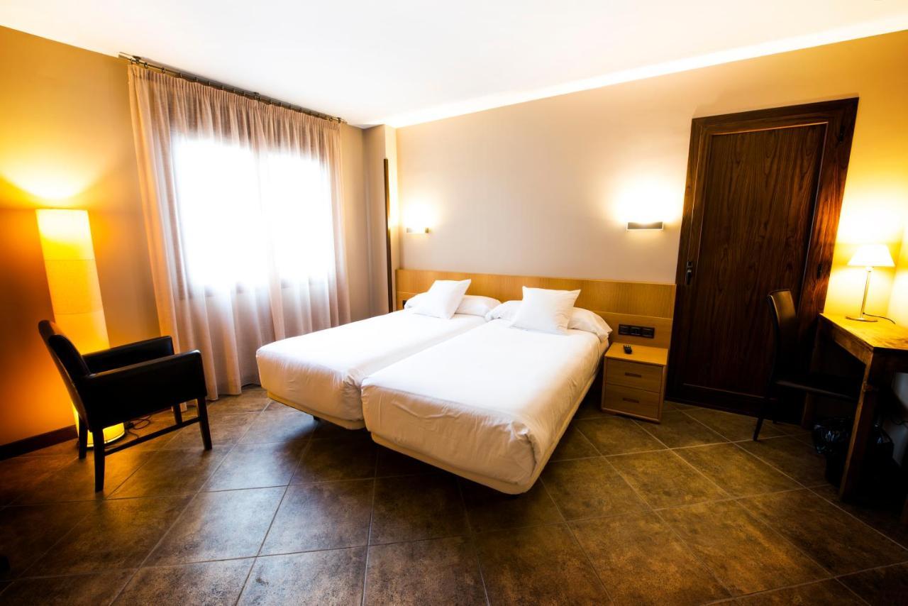 Hostal Rural Villa Vieja โอลีเต ภายนอก รูปภาพ