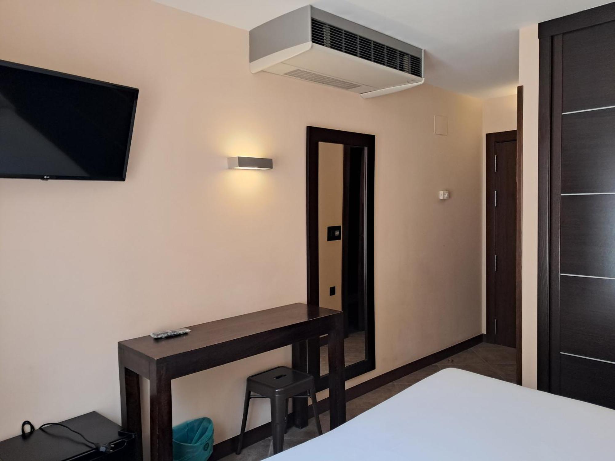 Hostal Rural Villa Vieja โอลีเต ภายนอก รูปภาพ