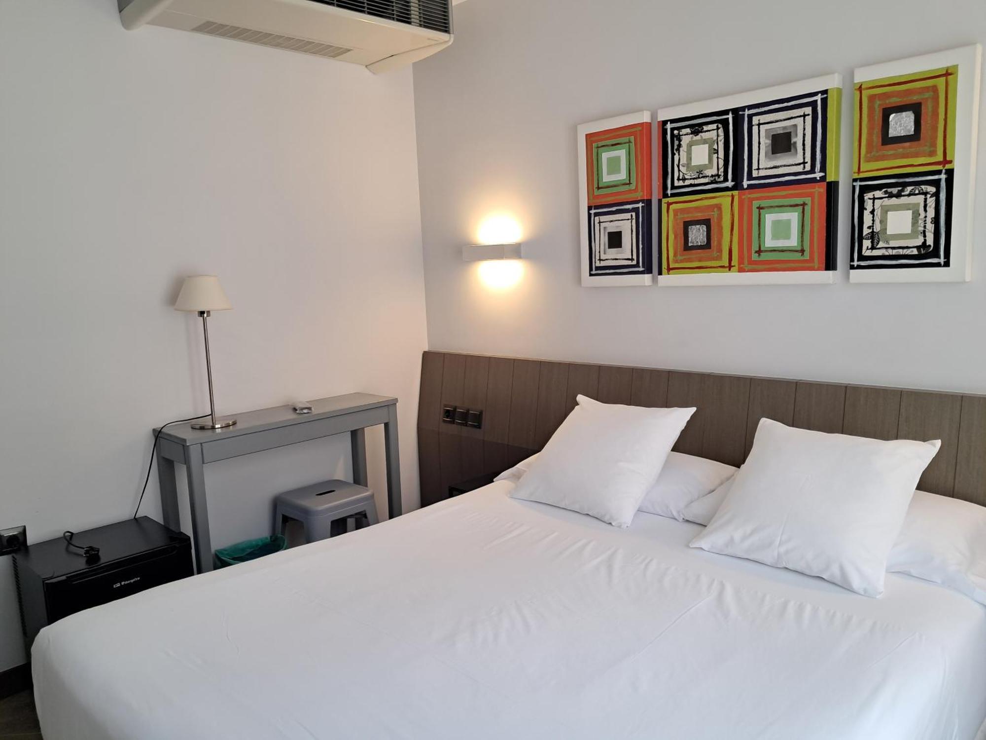 Hostal Rural Villa Vieja โอลีเต ภายนอก รูปภาพ